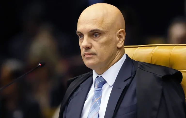 STF se prepara para sessão decisiva sobre Moraes e Vorcaro nesta terça-feira (15)