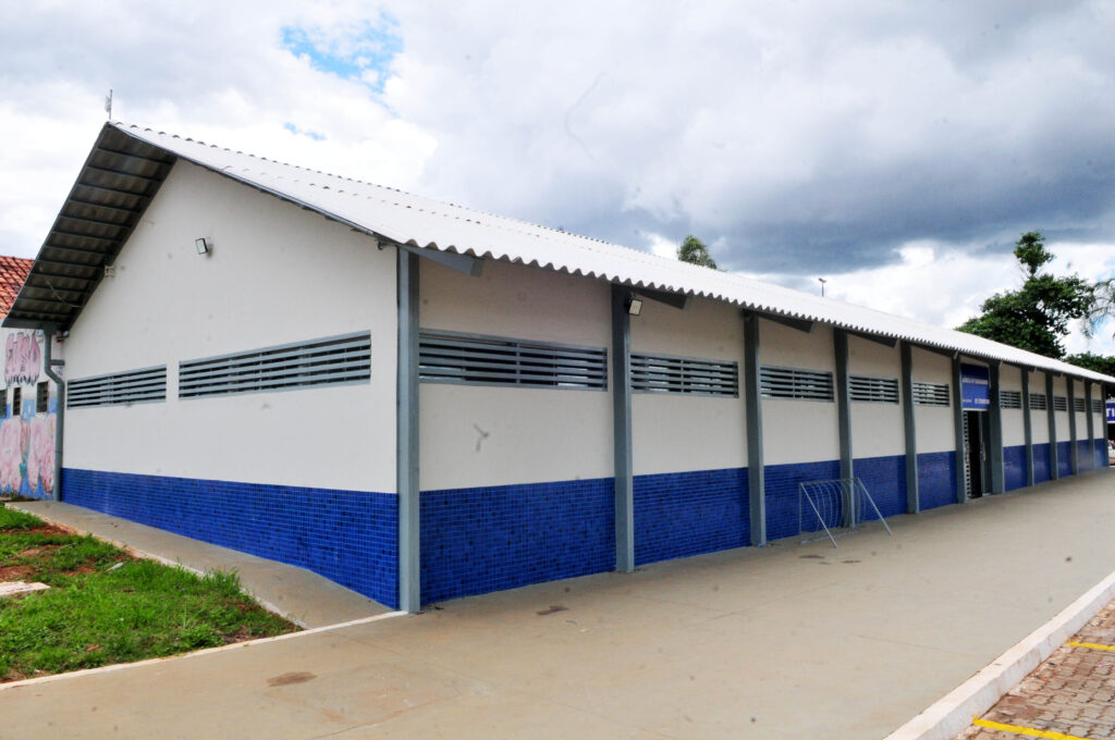 Fachada de uma agência do trabalhador do Distrito Federal