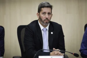 Grass prometeu acabar com escolas cívico-militares no DF, modelo com até 98,3% de aprovação